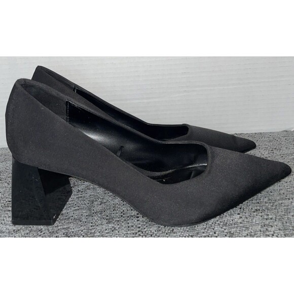 ZARA Heels WomensSize 38 US 7.5 Black Pointed Toe Pumps Minimalist Office Career - Picture 2 of 13